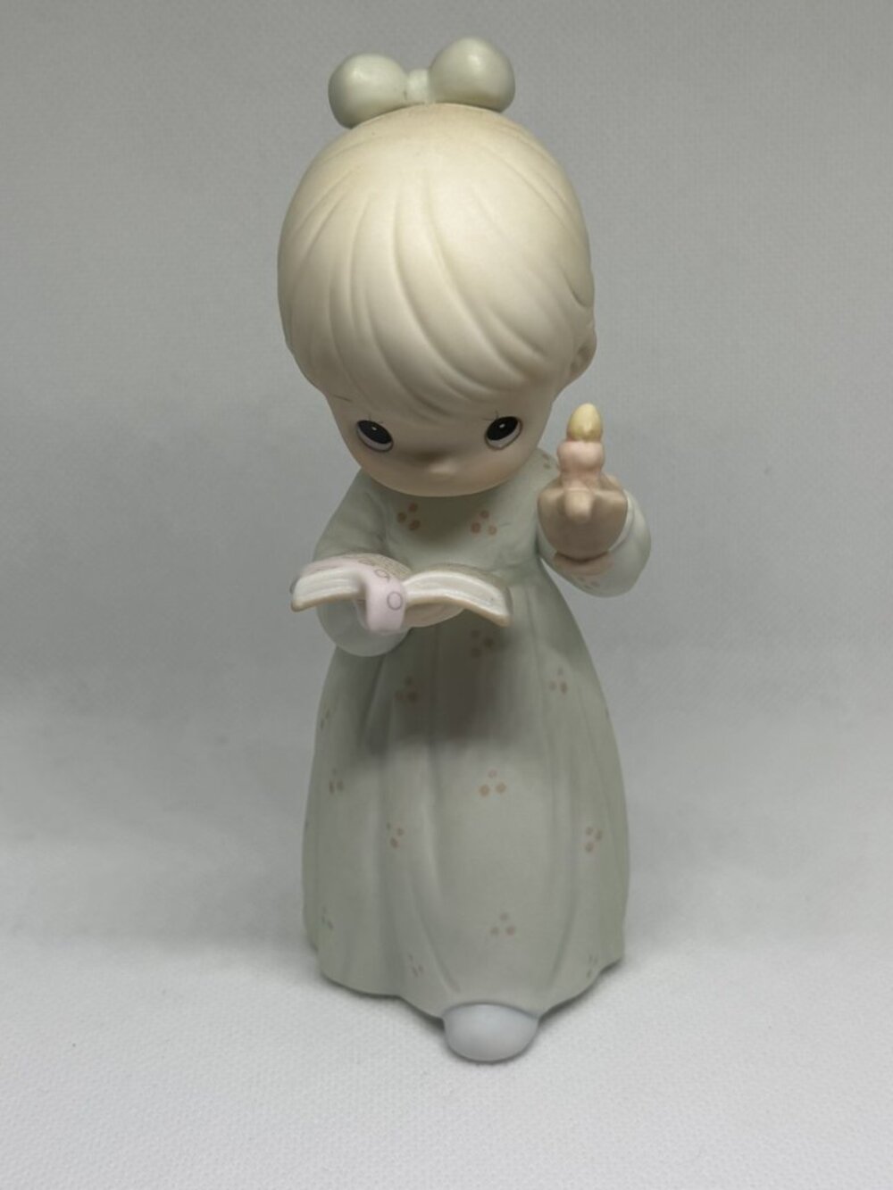 Precious Moments Once Upon a Holy Night Figurine 1998 Girl Candle Bible